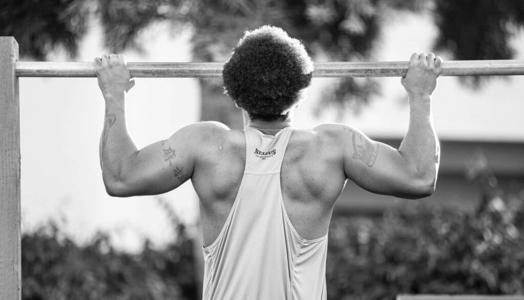 10-pull-ups-in-a-row-oliver-macht-sport